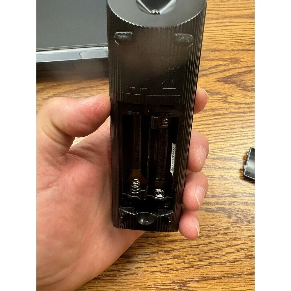 Sony CD/DVD/DVD+RW/+R/+R DL/-RW/-R/-R‎ DL/JPEG/MP3; REMOTE, DVP-SR200P, TESTED